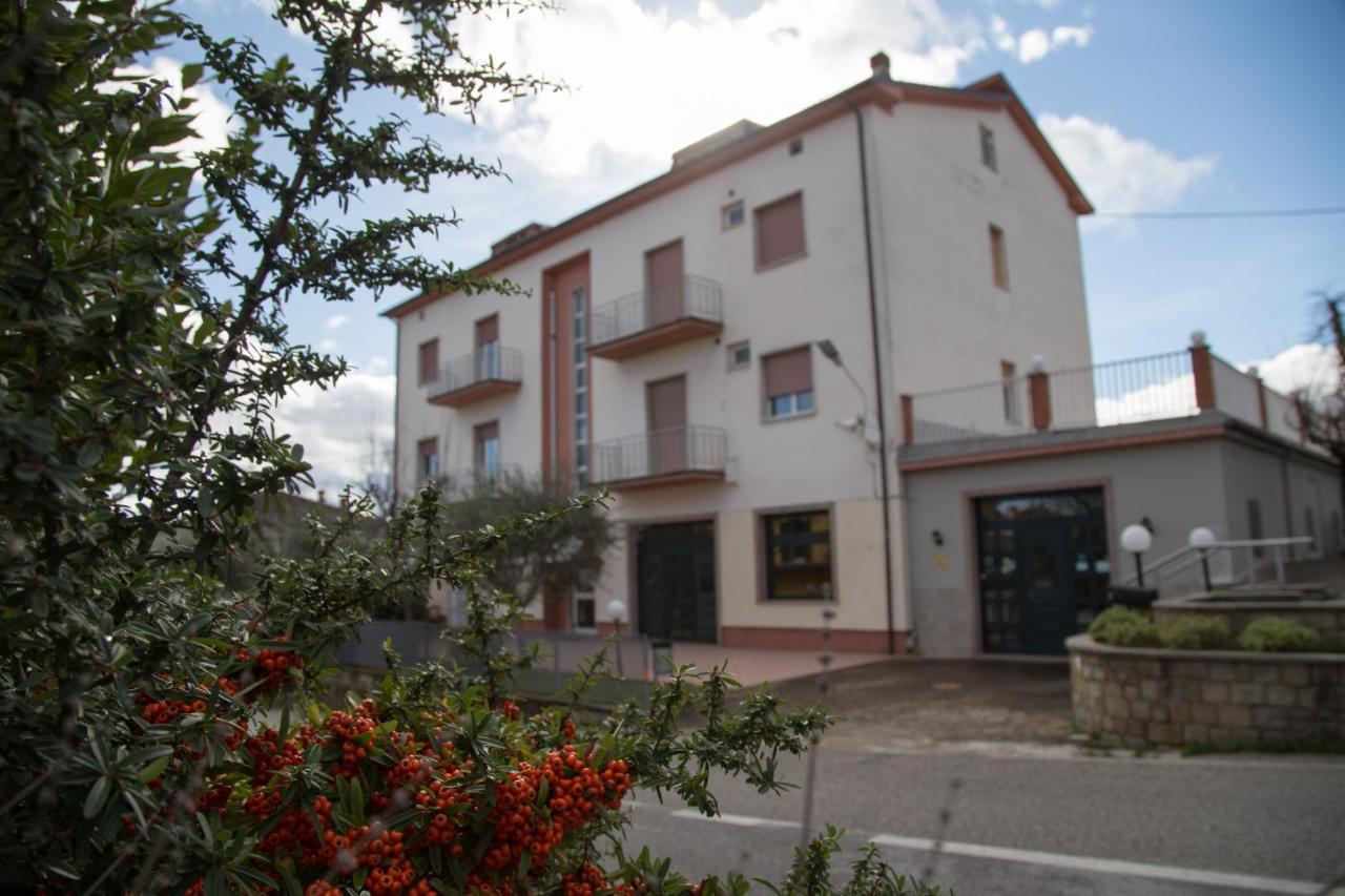 Hotel Lidia Mergo Exterior photo